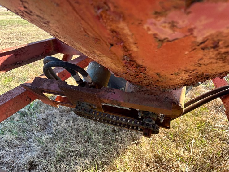 #35837-•-grain-cart-image-32