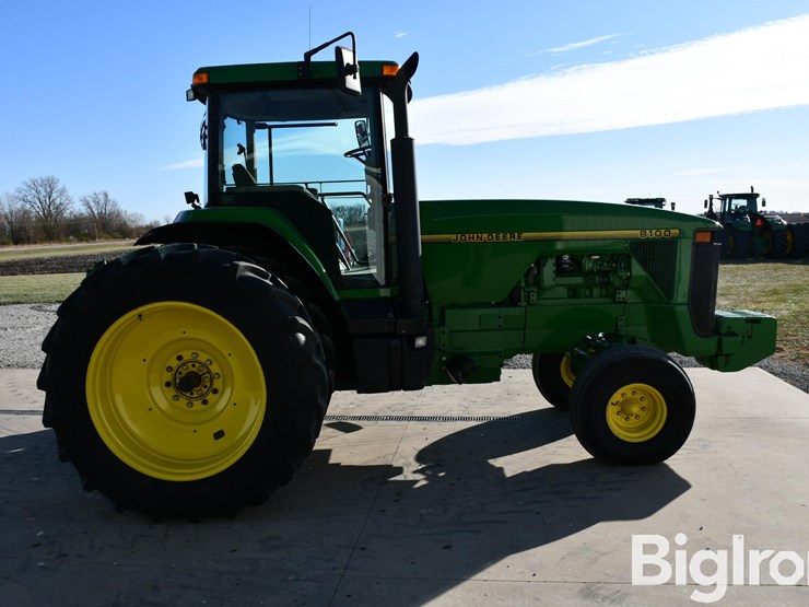 1996-john-deere-8100-image-4