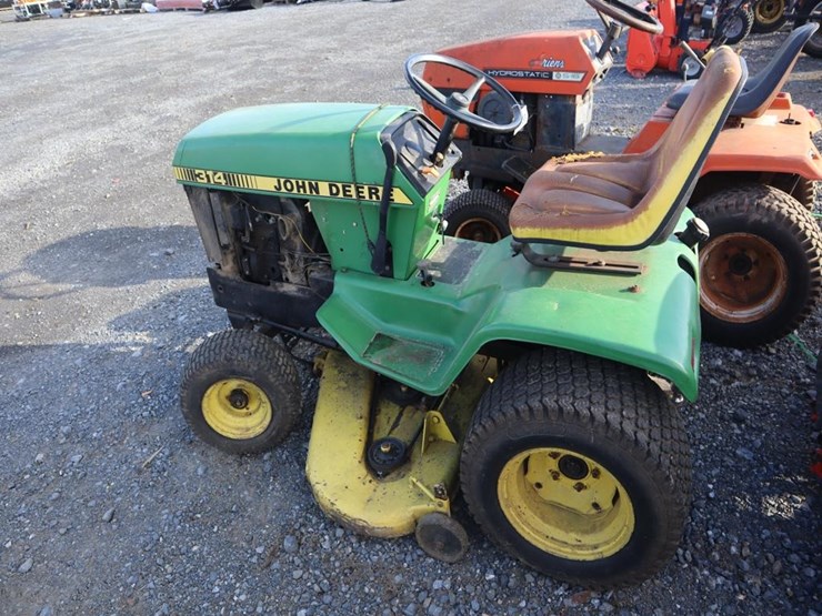john-deere-214-image-5