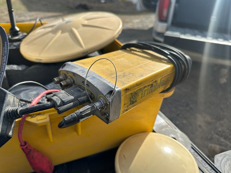 #36280-•-trimble-gps-system-image-8