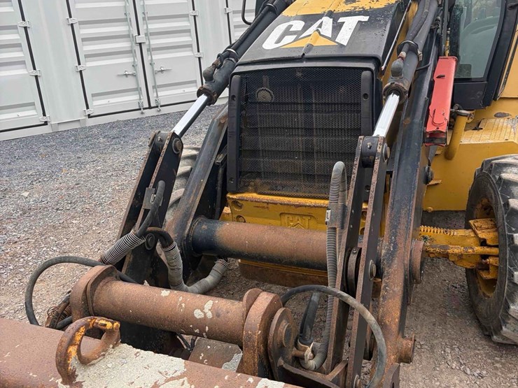 caterpillar-420d-it-image-6