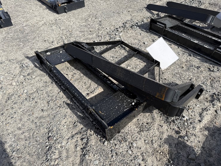 #22769-•-unused-mower-king-sa-48"-skid-steer-forks-image-3