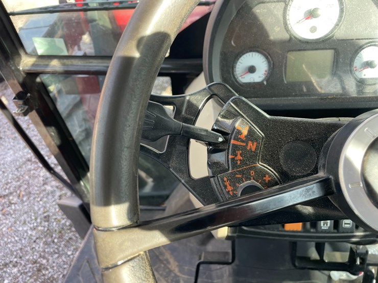 2018-massey-ferguson-4710-image-36