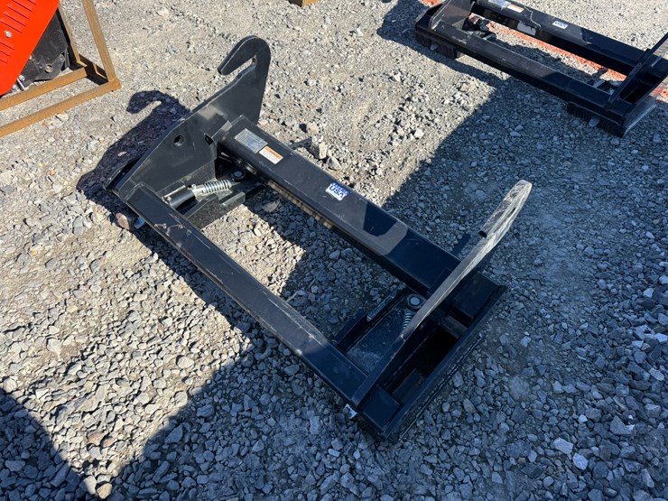 #2003-•-genie-telehandler-to-skid-steer-attachment-adapterinv#-35074-image-3