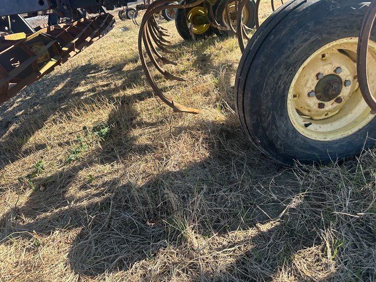 john-deere-42-image-53