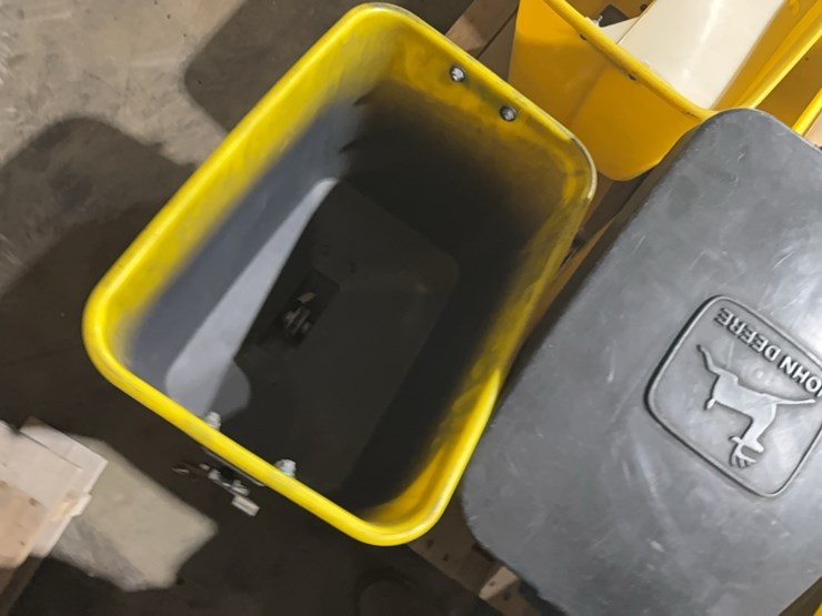 john-deere-a-image-10