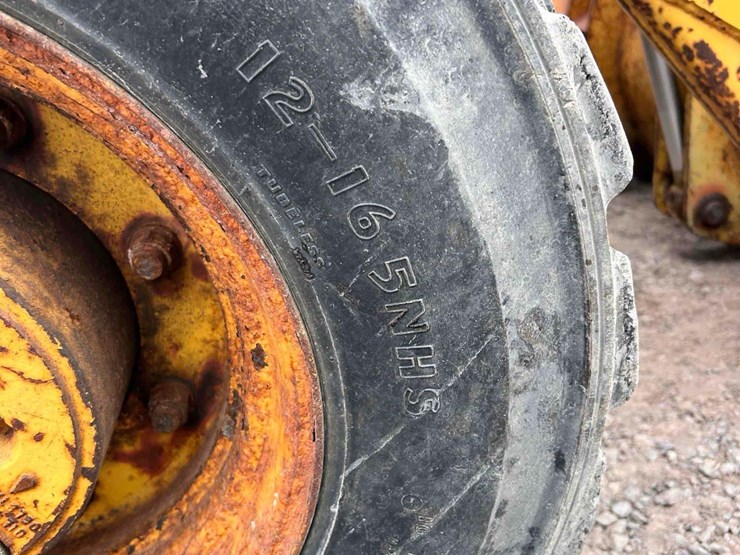 john-deere-310d-image-23