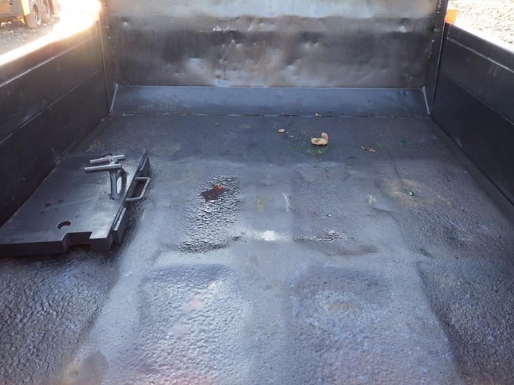 carrier-rg-30-6'-tracked-dumper-image-9