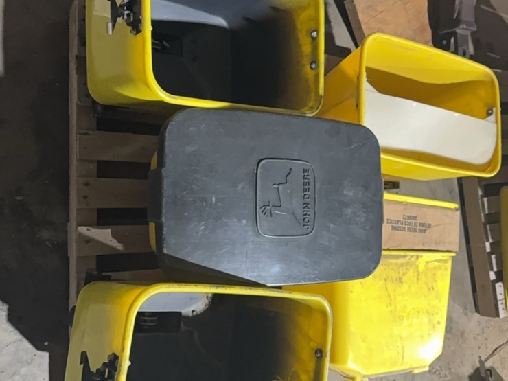 john-deere-a-image-1