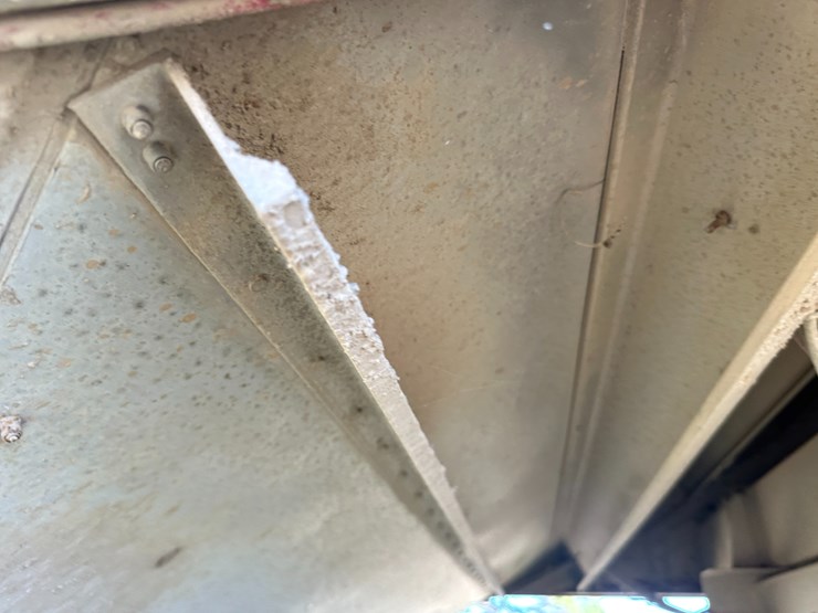 2003-wilson-hopper-bottom-image-24