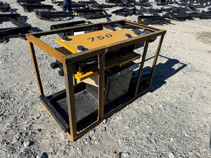 #22771-•-unused-agt-pd750-pz-skid-steer-breaker-pd750pz25111501d-image-2