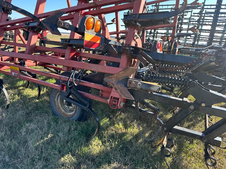 case-ih-200-image-29