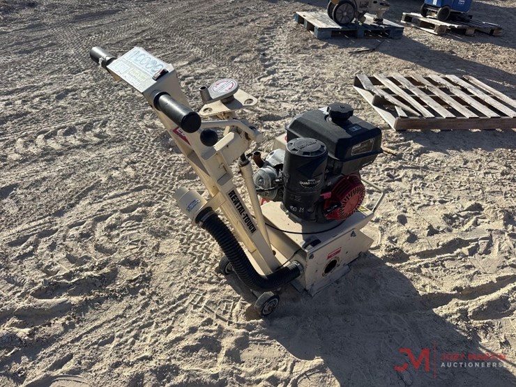 edcocpm-8g-concrete-plane-image-2