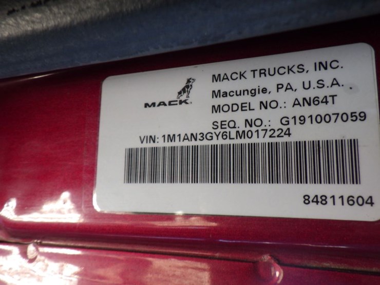 2020-mack-an64t-image-18