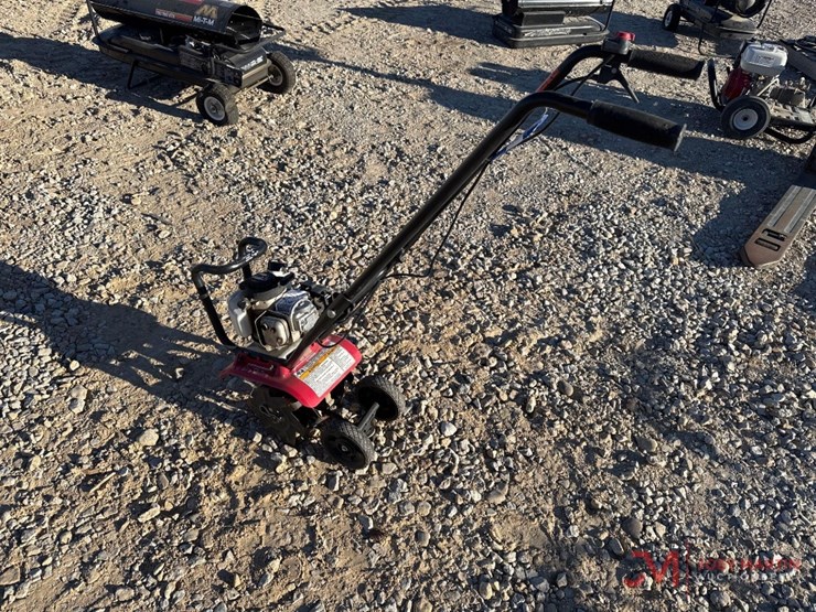 walk-behind-tiller-image-2