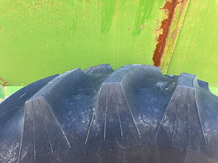 #35812-•-brent-grain-cart-image-8