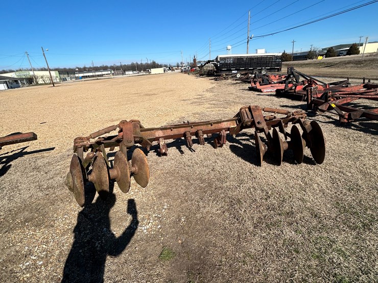 #37649-•-levee-plow-image-2