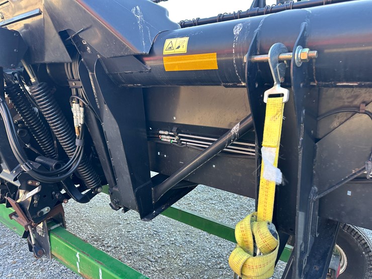 #35808-•-2015-mac-don-30'-flex-draper-header-image-7