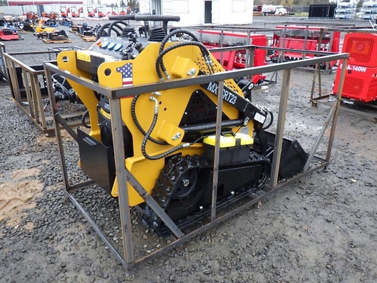 2025-agt-mx-crt23-skid-steer-tracked-loader-image-3