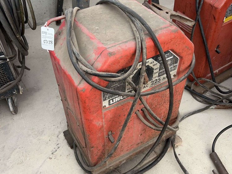 lincoln-arc-welder-model:-ac-225-6-image-1
