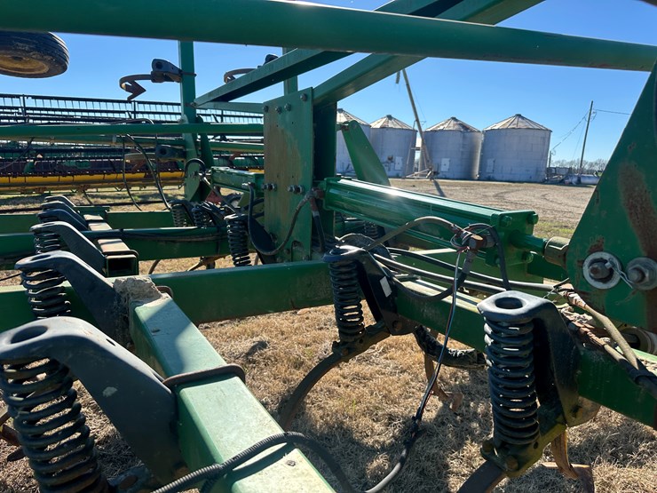 john-deere-27-image-60