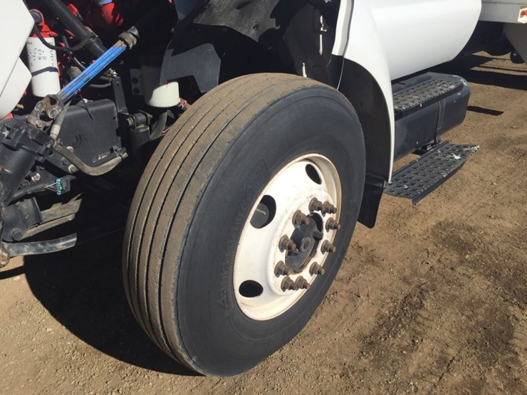 2013-ford-f650xl-image-11