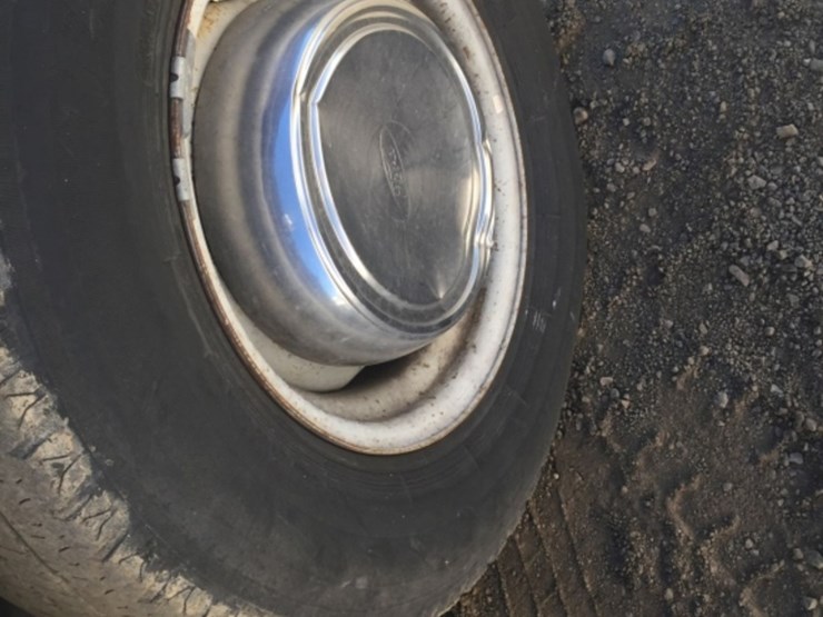 1994-ford-cargo-image-18