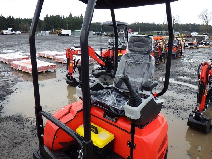 2025-tpm-tpm-18k-hydraulic-excavator-image-19