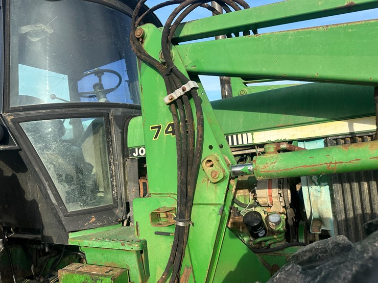 1989-john-deere-2955-image-42