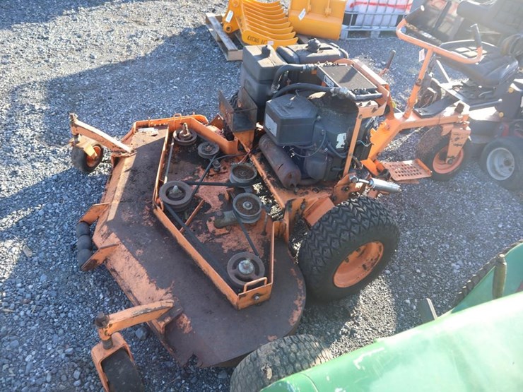 scag-3-wheel-mower-non-running-image-4