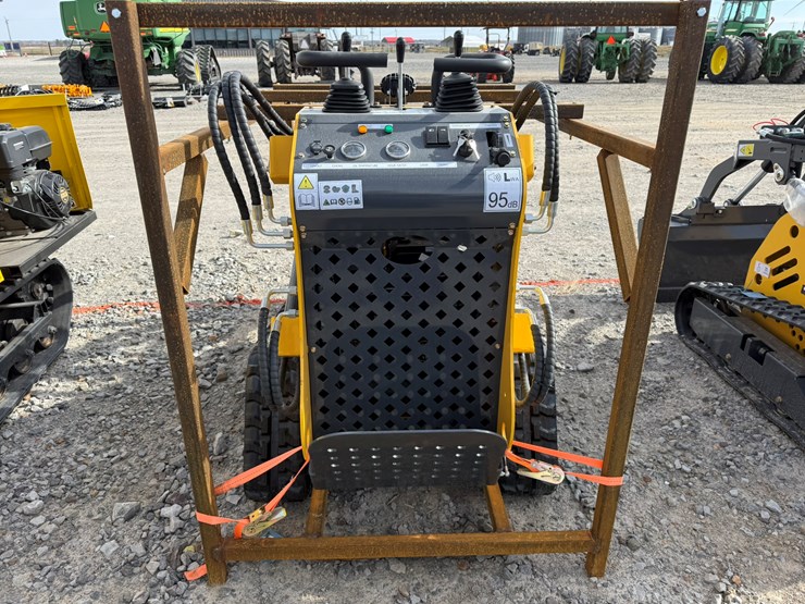 #86-•-unused-sdlanch-sdl60-stand-on-skid-steer-loader-a2510206378-inv#-35039-image-18