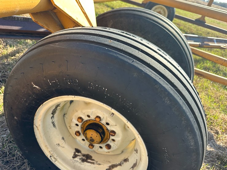 #35815-•-18'x52'-land-plane-image-6