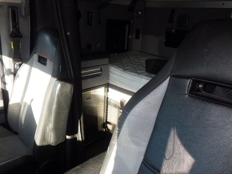 2020-mack-anthem-image-18