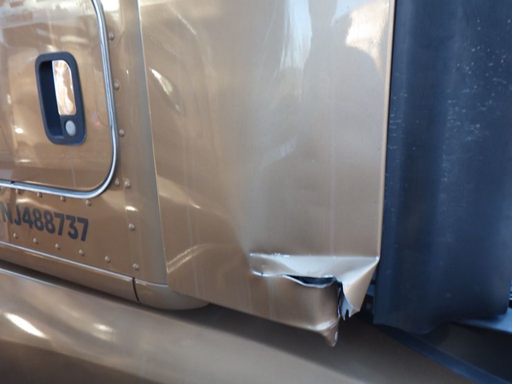 2022-kenworth-t680-image-20