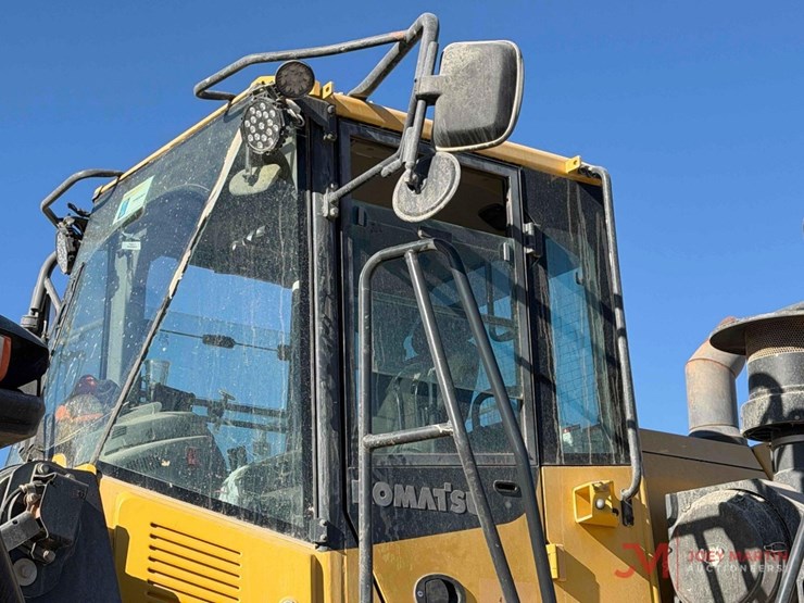 2019-komatsu-wa500-8-image-18