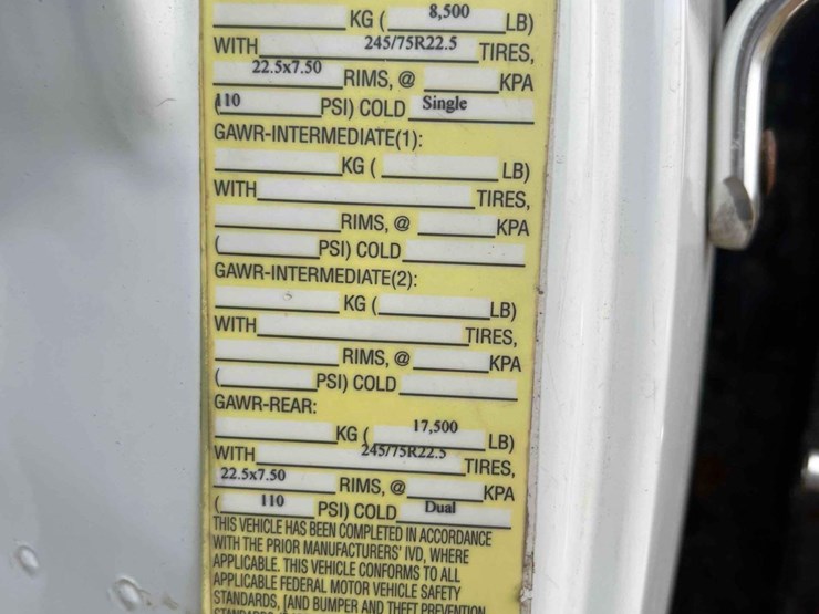 2008-ford-f650-xl-image-23