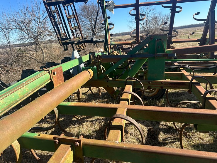 john-deere-42-image-54