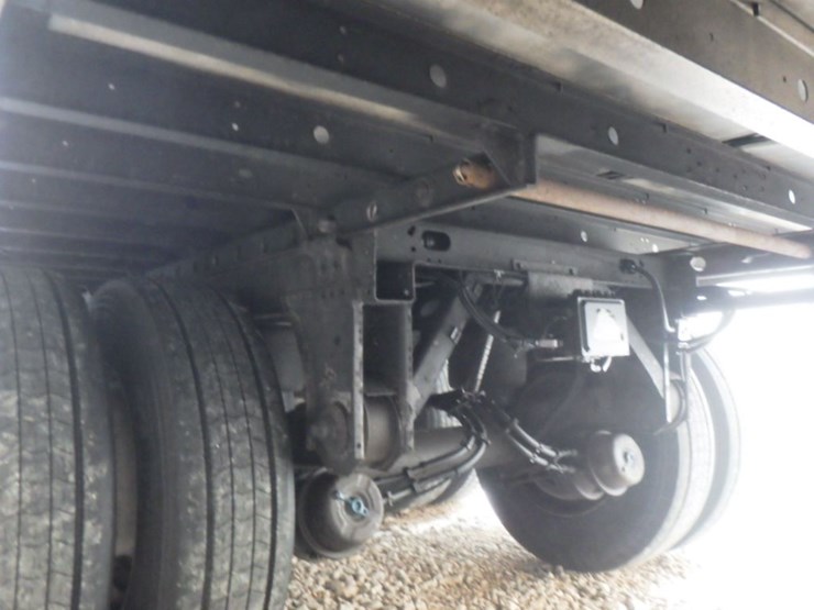 2016-utility-3000r-image-5