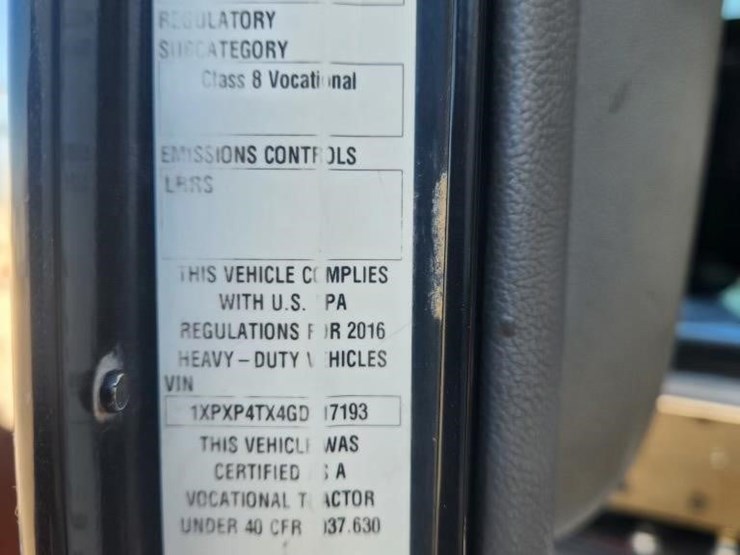 2016-peterbilt-389-image-20