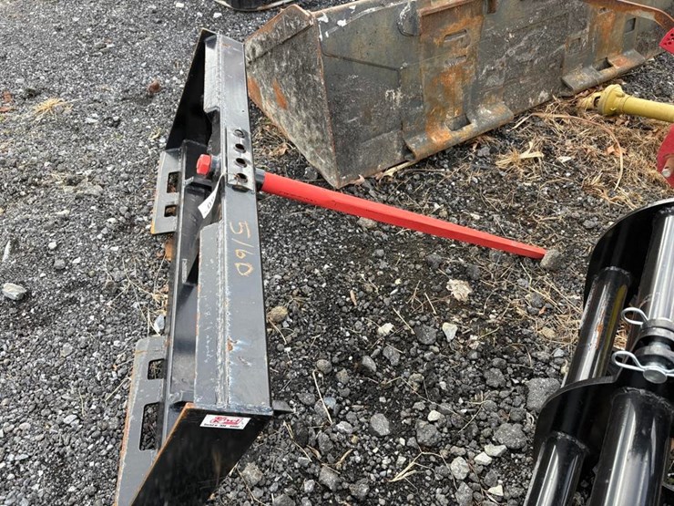 kivel-single-prong-bale-spear-image-2