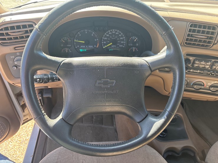 1998-chevrolet-blazer-image-9