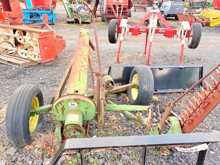 john-deere-sickle-bar-mower-image-2