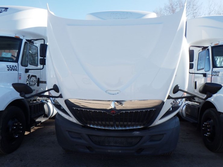 2017-international-prostar-image-23