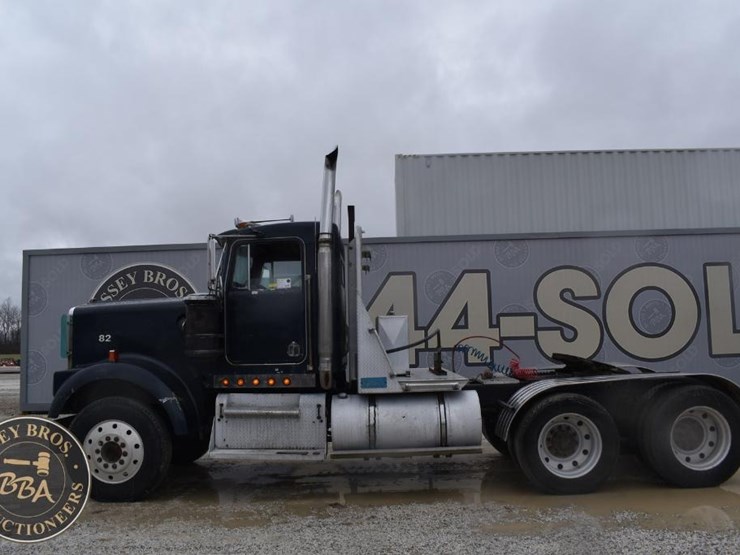 1967-fruehauf-end-dump-image-17