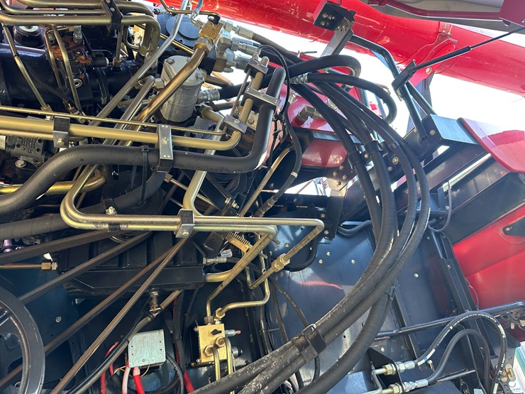 #35797-•-2011-case-7120-combine-image-46