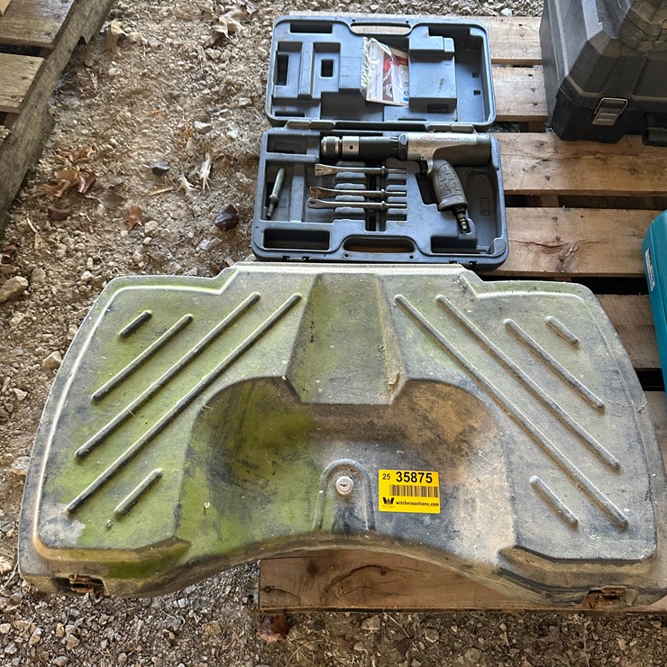 #35875 • Ingersoll Rand Air Hammer & Fourwheeler Rack Box
