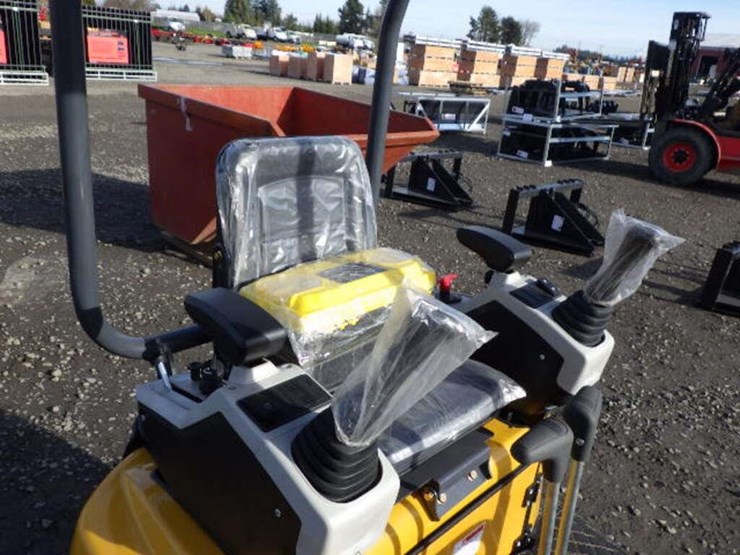 2025-cfg-qk18r-hydraulic-excavator-image-15