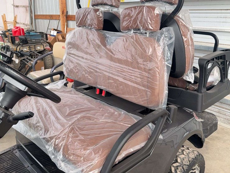 electric-40-volt-golf-cart-4-seater-image-7