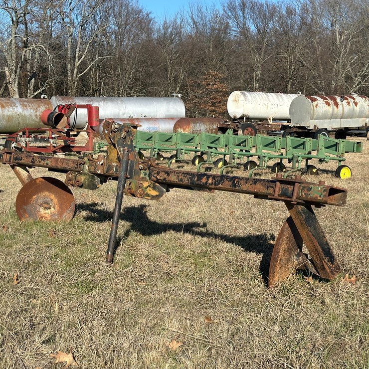 #35848 • Water Furrow Plow