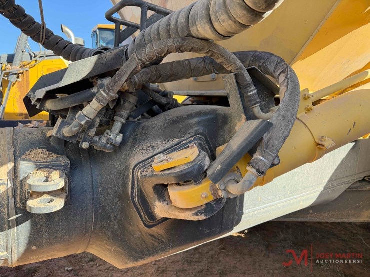 2019-komatsu-hm400-5-image-48